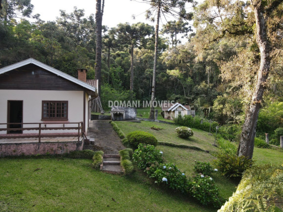 Imagem Casa com 4 Quartos à Venda, 183 m² em Região Do Atalaia - Campos Do Jordão Imagem Casa com 4 Quartos à Venda, 183 m² em Região Do Atalaia - Campos Do Jordão