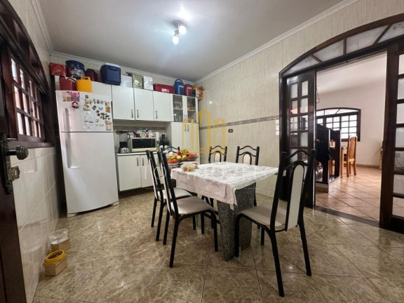 Imagem Casa com 3 Quartos à Venda, 190 m² em Jardim Portugal - São José Dos Campos Imagem Casa com 3 Quartos à Venda, 190 m² em Jardim Portugal - São José Dos Campos