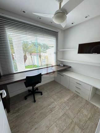 Imagem Casa com 5 Quartos à Venda, 600 m² em Camboinhas - Niterói Imagem Casa com 5 Quartos à Venda, 600 m² em Camboinhas - Niterói