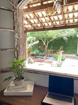 Imagem Casa com 4 Quartos à Venda, 238 m² em Boiçucanga - São Sebastião Imagem Casa com 4 Quartos à Venda, 238 m² em Boiçucanga - São Sebastião