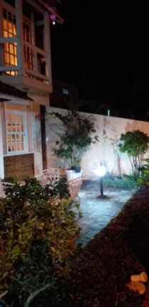 Imagem Casa com 6 Quartos à Venda, 710 m² em Camboinhas - Niterói Imagem Casa com 6 Quartos à Venda, 710 m² em Camboinhas - Niterói