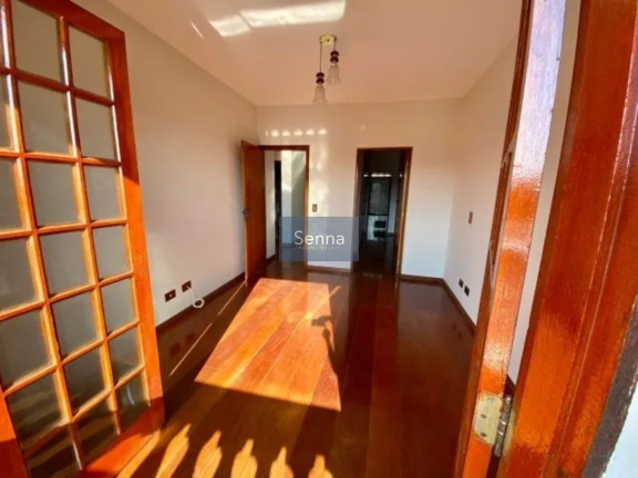 Imagem Casa com 4 Quartos à Venda, 429 m² em Jardim Da Fonte - Jundiaí Imagem Casa com 4 Quartos à Venda, 429 m² em Jardim Da Fonte - Jundiaí