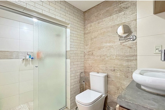 Imagem Casa com 3 Quartos à Venda, 395 m² em Espírito Santo - Porto Alegre Imagem Casa com 3 Quartos à Venda, 395 m² em Espírito Santo - Porto Alegre