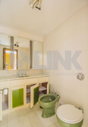 Imagem Apartamento com 3 Quartos à Venda, 133 m² em Moinhos De Vento - Porto Alegre Imagem Apartamento com 3 Quartos à Venda, 133 m² em Moinhos De Vento - Porto Alegre