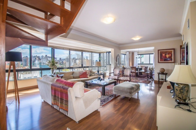 Imagem Imóvel com 4 Quartos à Venda, 311 m² em Bela Vista - Porto Alegre Imagem Imóvel com 4 Quartos à Venda, 311 m² em Bela Vista - Porto Alegre