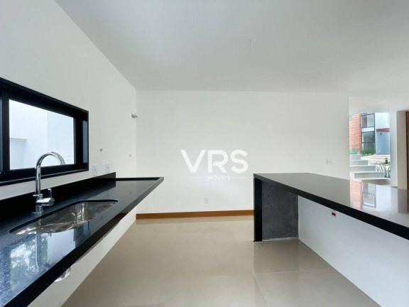 Imagem Casa com 4 Quartos à Venda, 160 m² em Tijuca - Teresópolis Imagem Casa com 4 Quartos à Venda, 160 m² em Tijuca - Teresópolis