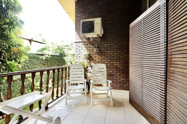 Imagem Casa com 3 Quartos à Venda, em Cristal - Porto Alegre Imagem Casa com 3 Quartos à Venda, em Cristal - Porto Alegre