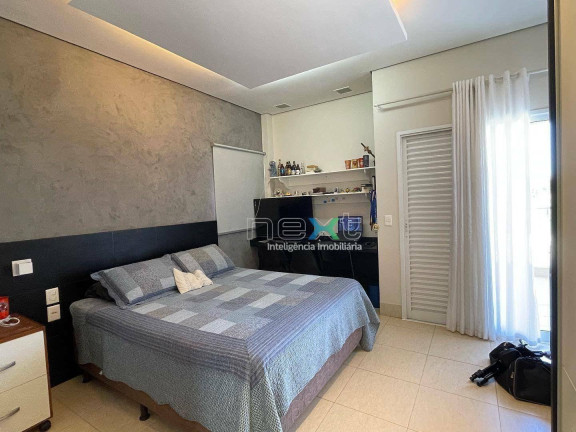 Imagem Sobrado com 3 Quartos à Venda, 415 m² em Chácara Cachoeira - Campo Grande Imagem Sobrado com 3 Quartos à Venda, 415 m² em Chácara Cachoeira - Campo Grande