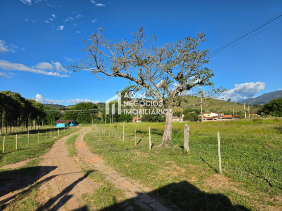 Imagem Chácara com 3 Quartos à Venda, 53.000 m² em Estrada Jardim - Itanhandu Imagem Chácara com 3 Quartos à Venda, 53.000 m² em Estrada Jardim - Itanhandu
