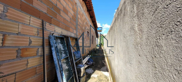 Imagem Casa com 2 Quartos à Venda, 360 m² em Jardim Rosa Do Sul - Aparecida De Goiânia Imagem Casa com 2 Quartos à Venda, 360 m² em Jardim Rosa Do Sul - Aparecida De Goiânia