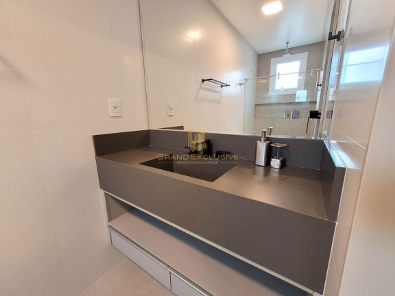 Imagem Apartamento com 3 Quartos à Venda, 172 m² em Centro - Balneário Camboriú