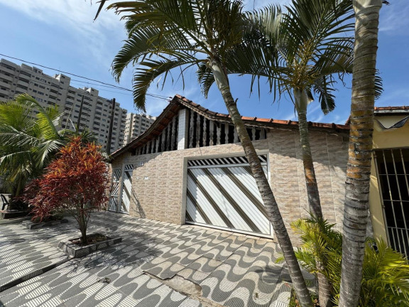 Casa com 3 Quartos à Venda, 111 m² em Maracanã - Praia Grande