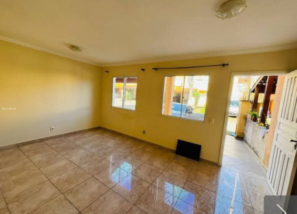 Casa com 3 Quartos à Venda, 131 m² em Jardim Petrópolis - Cotia