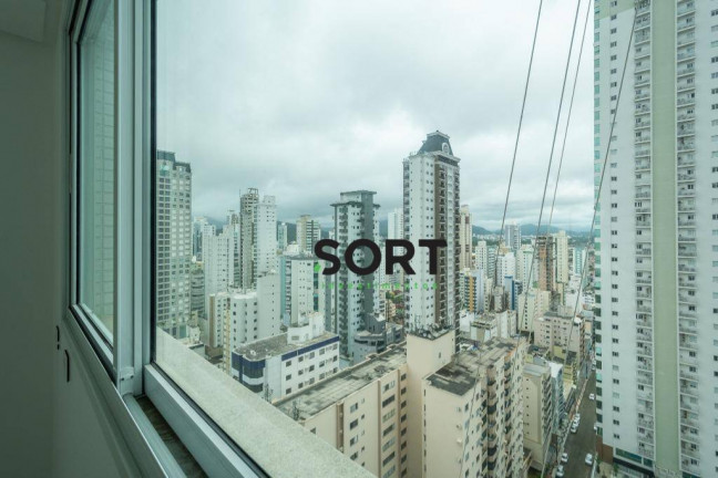 Imagem Apartamento com 3 Quartos à Venda, 151 m² em Centro - Balneário Camboriú