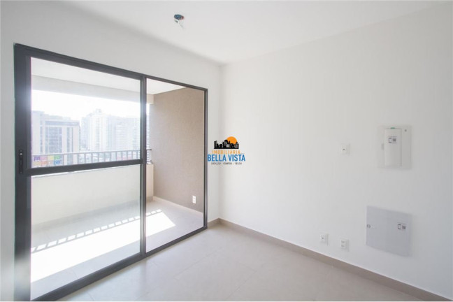 Apartamento com 2 Quartos à Venda,  em Moema - São Paulo