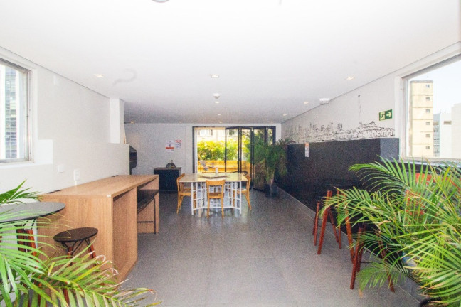 Imagem Imóvel com 1 Quarto à Venda, 27 m² em Centro Histórico - Porto Alegre Imagem Imóvel com 1 Quarto à Venda, 27 m² em Centro Histórico - Porto Alegre