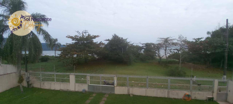 Imagem Casa com 4 Quartos à Venda, 363 m² em Indaiá - Bertioga Imagem Casa com 4 Quartos à Venda, 363 m² em Indaiá - Bertioga