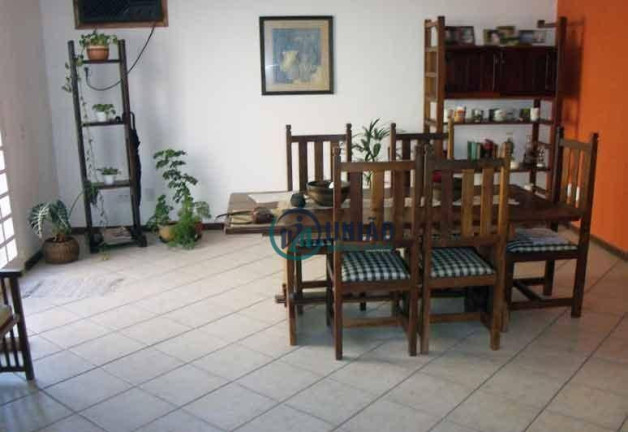 Casa com 4 Quartos à Venda, 150 m² em Maria Paula - Niterói