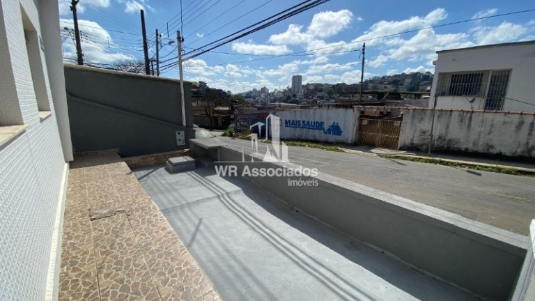 Imagem Casa com 2 Quartos à Venda, 119 m² Imagem Casa com 2 Quartos à Venda, 119 m²