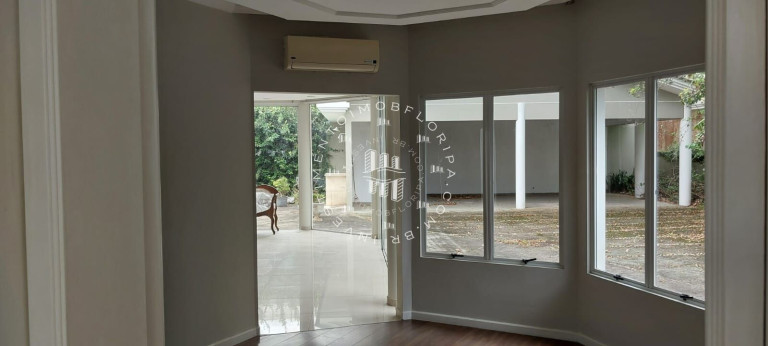 Imagem Casa de Condomínio à Venda, 296 m² em Cacupé - Florianópolis Imagem Casa de Condomínio à Venda, 296 m² em Cacupé - Florianópolis