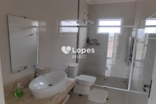 Imagem Casa com 4 Quartos à Venda, 297 m² em Jardim São Francisco - Valinhos Imagem Casa com 4 Quartos à Venda, 297 m² em Jardim São Francisco - Valinhos