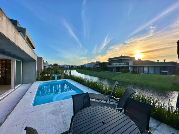 Imagem Casa com 3 Quartos à Venda, 188 m² em Novo Louro - Capao Da Canoa Imagem Casa com 3 Quartos à Venda, 188 m² em Novo Louro - Capao Da Canoa