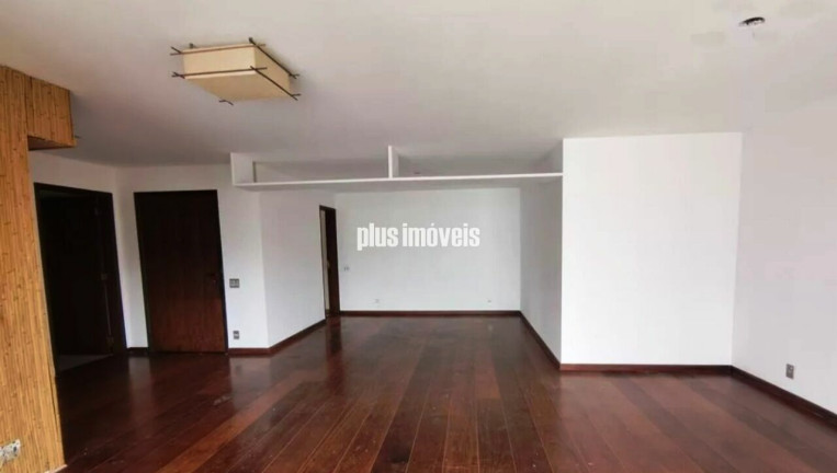 Imagem Apartamento com 3 Quartos à Venda, 157 m² em Real Parque - São Paulo Imagem Apartamento com 3 Quartos à Venda, 157 m² em Real Parque - São Paulo