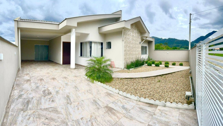Imagem Casa com 3 Quartos à Venda, em Barra Do Rio Cerro - Jaraguá Do Sul Imagem Casa com 3 Quartos à Venda, em Barra Do Rio Cerro - Jaraguá Do Sul