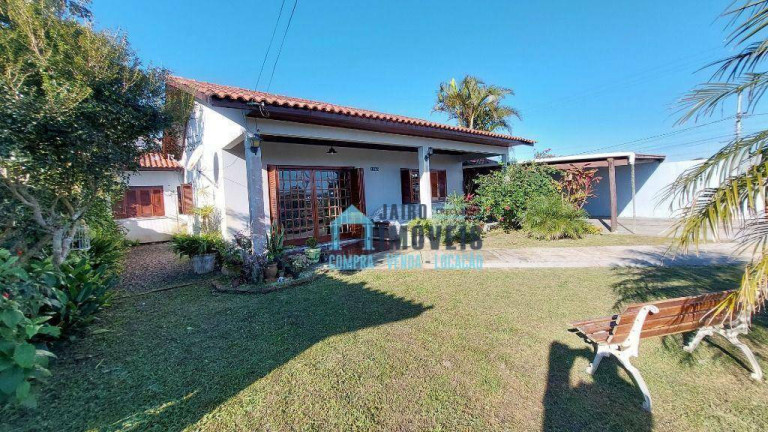 Imagem Casa com 3 Quartos à Venda, em Centro - Balneário Pinhal Imagem Casa com 3 Quartos à Venda, em Centro - Balneário Pinhal