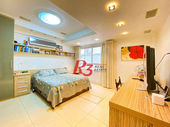 Imagem Casa com 3 Quartos à Venda, 165 m² em Embaré - Santos Imagem Casa com 3 Quartos à Venda, 165 m² em Embaré - Santos