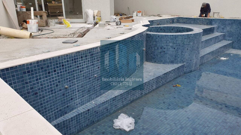 Imagem Casa com 3 Quartos à Venda, 420 m² em São João Do Rio Vermelho - Florianópolis Imagem Casa com 3 Quartos à Venda, 420 m² em São João Do Rio Vermelho - Florianópolis