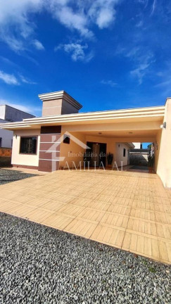 Casa com 3 Quartos à Venda, 135 m² em Aventureiro - Joinville