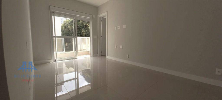 Imagem Apartamento com 2 Quartos à Venda, 75 m² em Itacorubi - Florianópolis Imagem Apartamento com 2 Quartos à Venda, 75 m² em Itacorubi - Florianópolis