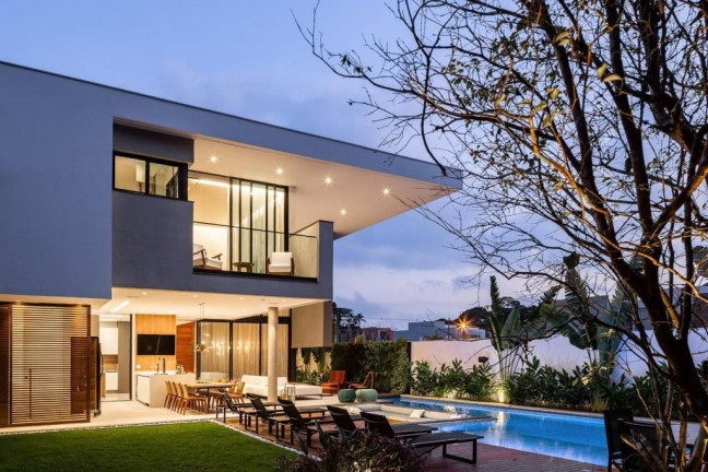 Imagem Imóvel com 6 Quartos à Venda, 672 m² em Riviera - Bertioga Imagem Imóvel com 6 Quartos à Venda, 672 m² em Riviera - Bertioga