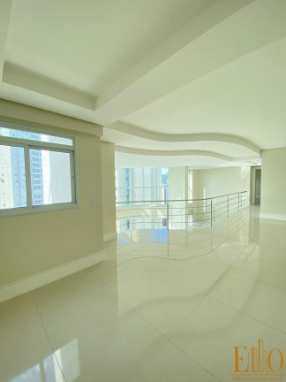 Imagem Cobertura com 4 Quartos à Venda, 239 m² em Centro - Balneário Camboriú