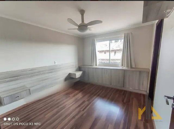 Imagem Casa com 3 Quartos à Venda, 150 m² em água Verde - Curitiba Imagem Casa com 3 Quartos à Venda, 150 m² em água Verde - Curitiba