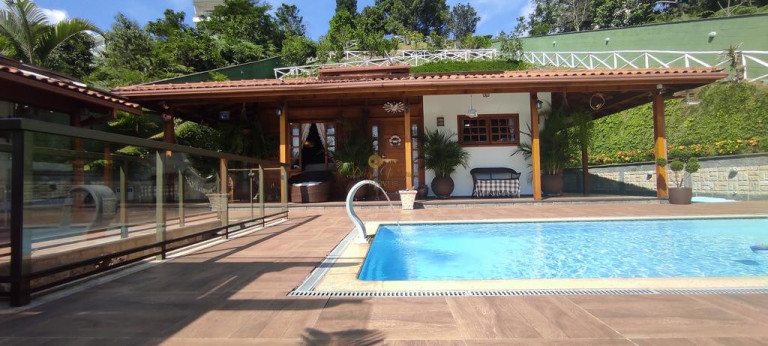 Imagem Casa com 2 Quartos à Venda, 1.192 m² em Albuquerque - Teresópolis Imagem Casa com 2 Quartos à Venda, 1.192 m² em Albuquerque - Teresópolis