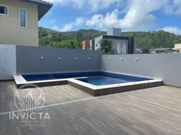Imagem Casa de Condomínio com 5 Quartos à Venda, 400 m² em Ariribá - Balneário Camboriú
