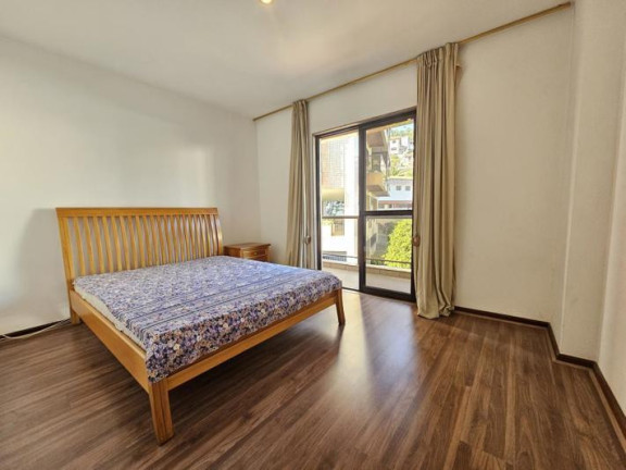 Imagem Apartamento com 4 Quartos à Venda, 144 m² em Várzea - Teresópolis