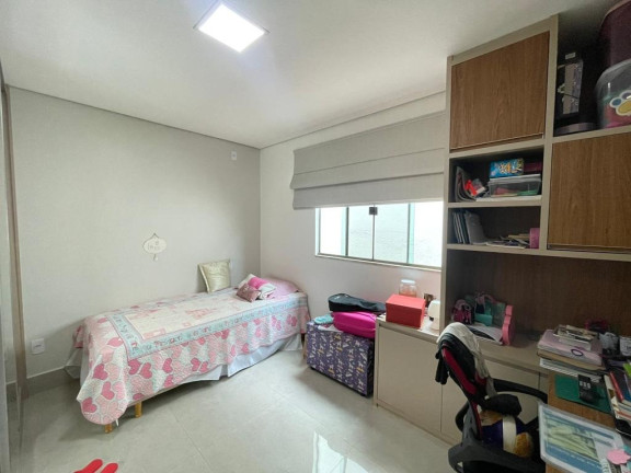 Imagem Casa com 4 Quartos à Venda, 250 m² em Colonia Agricola Samambaia - Brasília Imagem Casa com 4 Quartos à Venda, 250 m² em Colonia Agricola Samambaia - Brasília