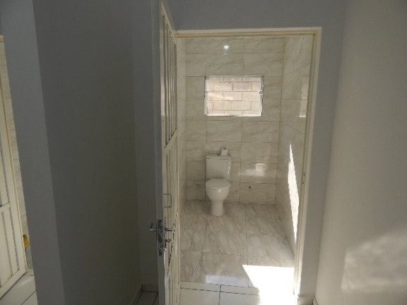 Imagem Galpão à Venda, 384 m² em Parque Ouro Fino - Sorocaba Imagem Galpão à Venda, 384 m² em Parque Ouro Fino - Sorocaba