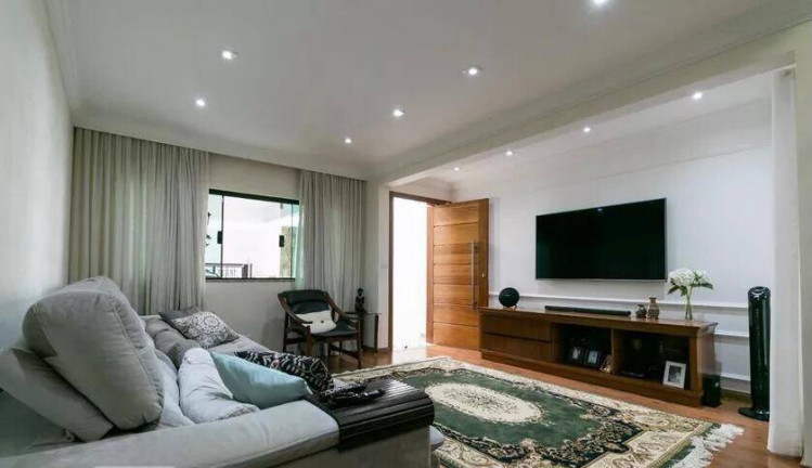 Casa com 3 Quartos à Venda, 186 m² em Jardim Textil - São Paulo