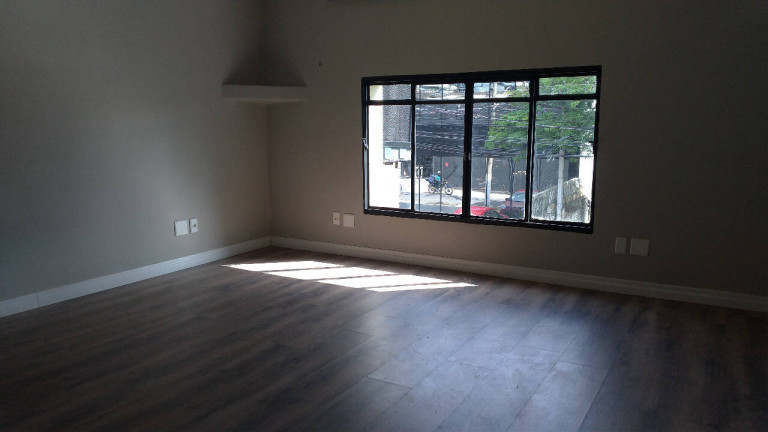 Galpão à Venda, 1 m² em Vila São Francisco (zona Sul) - São Paulo