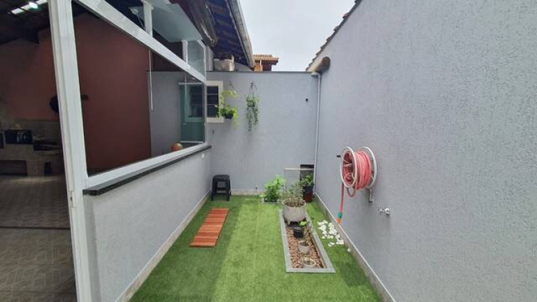 Imagem Casa com 3 Quartos à Venda, 275 m² em Jardim Ismênia - São José Dos Campos