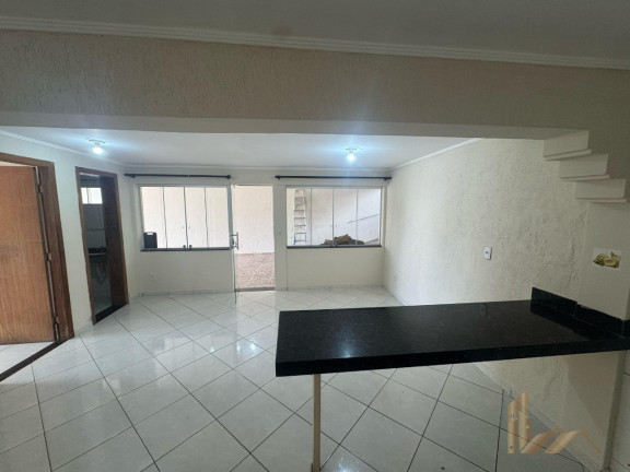 Imagem Casa com 3 Quartos para Alugar, 90 m² em São João Batista (venda Nova) - Belo Horizonte Imagem Casa com 3 Quartos para Alugar, 90 m² em São João Batista (venda Nova) - Belo Horizonte