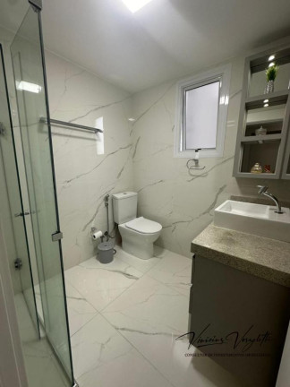 Imagem Apartamento com 3 Quartos para Temporada, em Centro - Balneário Camboriú Imagem Apartamento com 3 Quartos para Temporada, em Centro - Balneário Camboriú