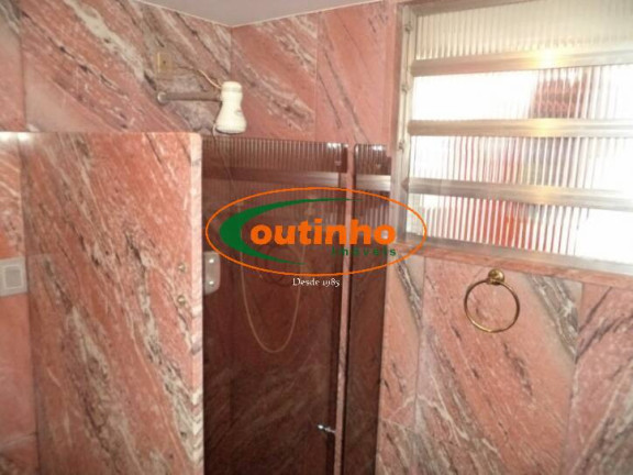 Imagem Casa com 3 Quartos à Venda, 215 m² em Maracanã - Rio De Janeiro Imagem Casa com 3 Quartos à Venda, 215 m² em Maracanã - Rio De Janeiro