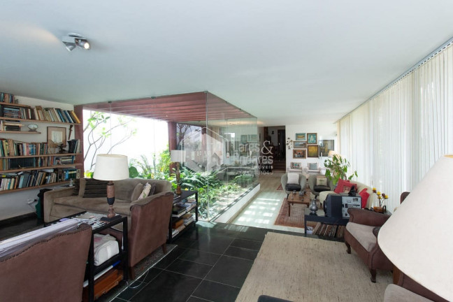 Imagem Casa com 5 Quartos à Venda, 330 m² em Planalto Paulista - São Paulo Imagem Casa com 5 Quartos à Venda, 330 m² em Planalto Paulista - São Paulo