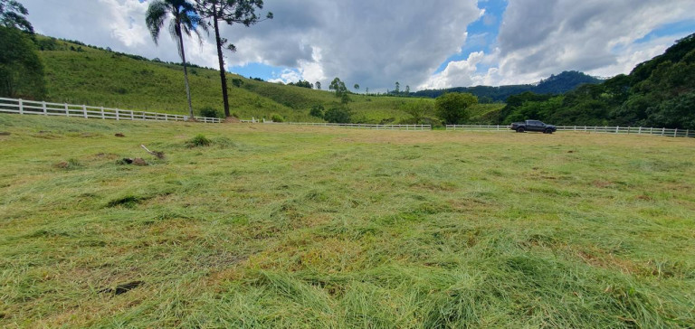 Imagem Fazenda à Venda, 6.000 m² em Centro - Joanópolis Imagem Fazenda à Venda, 6.000 m² em Centro - Joanópolis