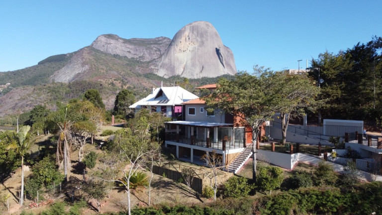 Casa com 6 Quartos à Venda, 250 m² em Aracê - Domingos Martins